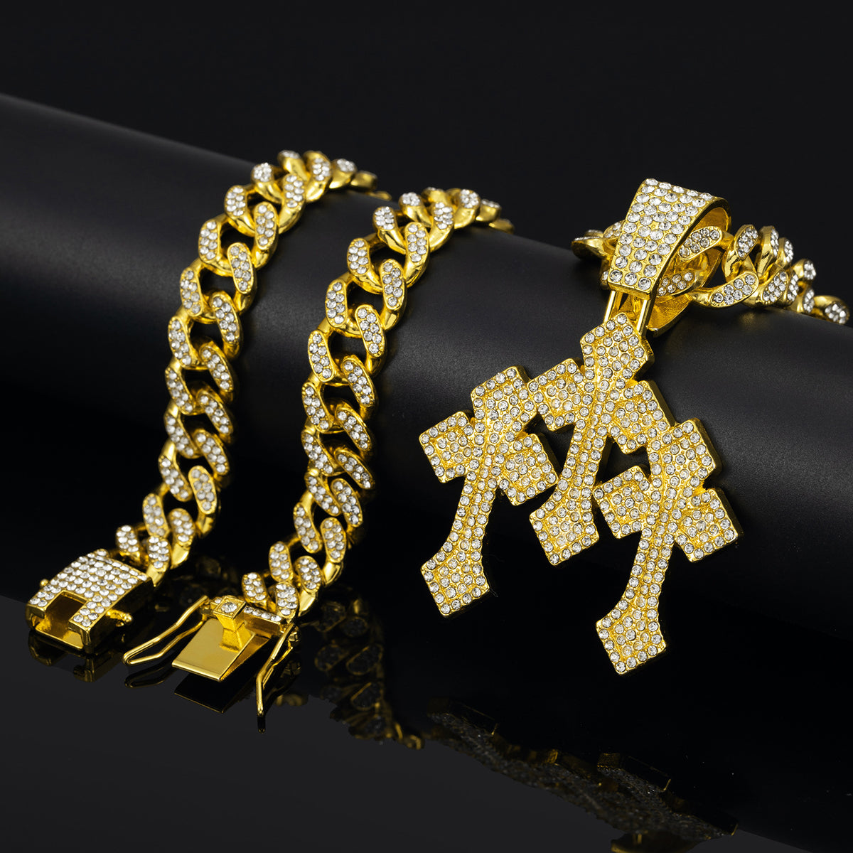 CADENA CUBANA + DIJE TRES CRUCES GOLD