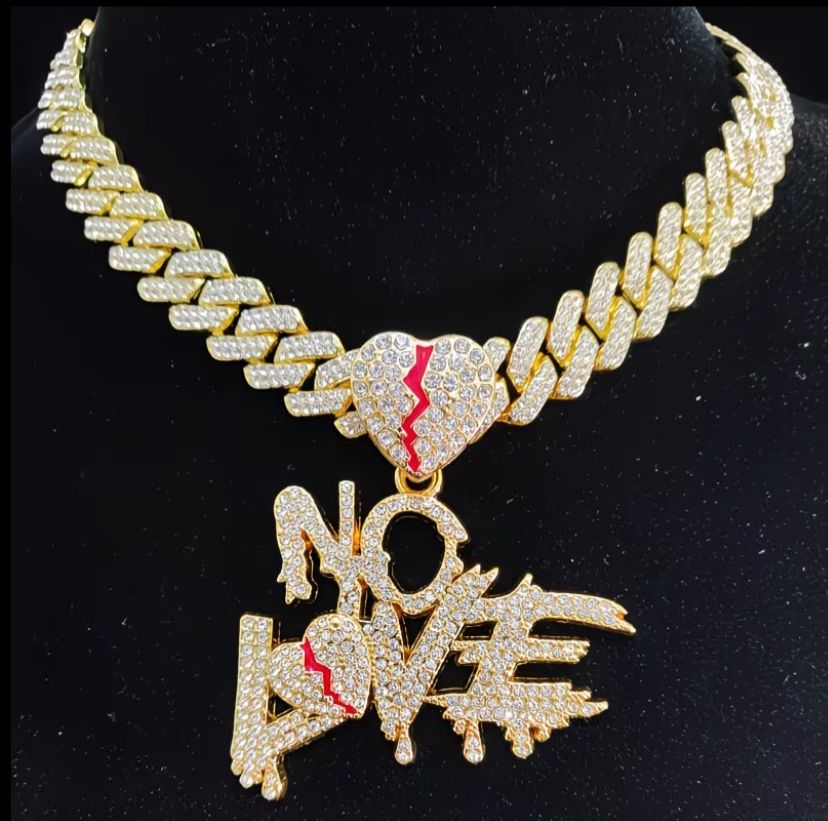 CADENA CUBANA + DIJE NO LOVE ED